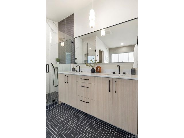 4823 W 10th Ave, Denver, CO 80204