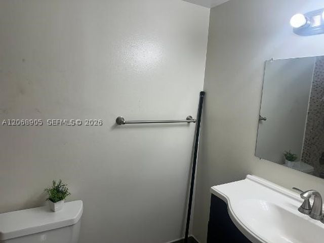 1805 Sans Souci Blvd 303, North Miami, FL 33181