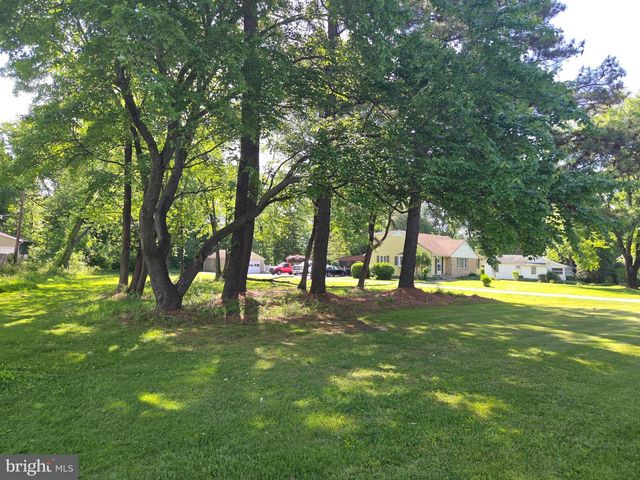 305 BOWLEYS QUARTERS RD, Middle River, MD 21220