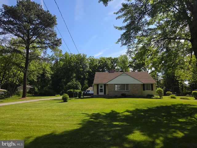 305 BOWLEYS QUARTERS RD, Middle River, MD 21220
