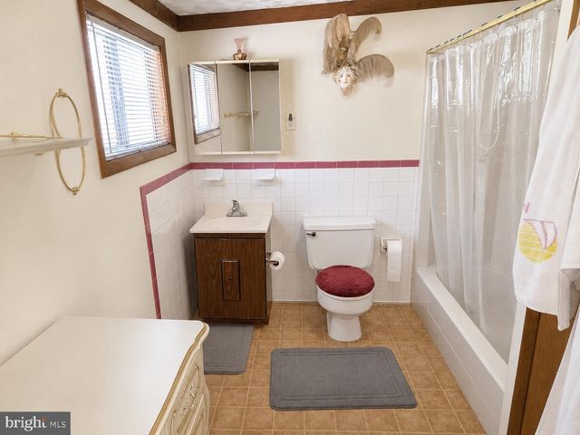 305 BOWLEYS QUARTERS RD, Middle River, MD 21220