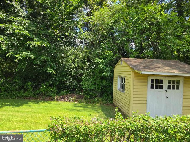305 BOWLEYS QUARTERS RD, Middle River, MD 21220