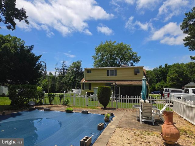 305 BOWLEYS QUARTERS RD, Middle River, MD 21220