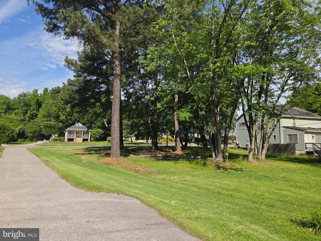 305 BOWLEYS QUARTERS RD, Middle River, MD 21220