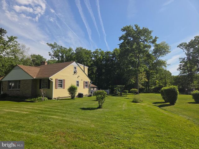 305 BOWLEYS QUARTERS RD, Middle River, MD 21220
