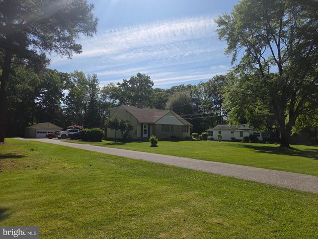 305 BOWLEYS QUARTERS RD, Middle River, MD 21220