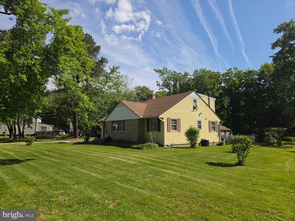 305 BOWLEYS QUARTERS RD, Middle River, MD 21220