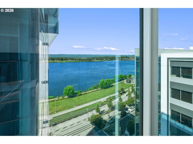 590 WATERFRONT Way 901, Vancouver, WA 98660