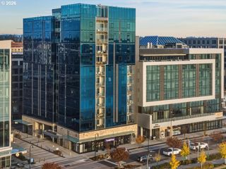 590 WATERFRONT Way 901, Vancouver, WA 98660