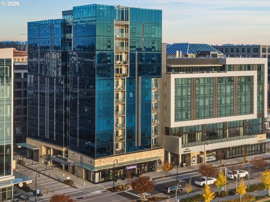 590 WATERFRONT Way 901, Vancouver, WA 98660