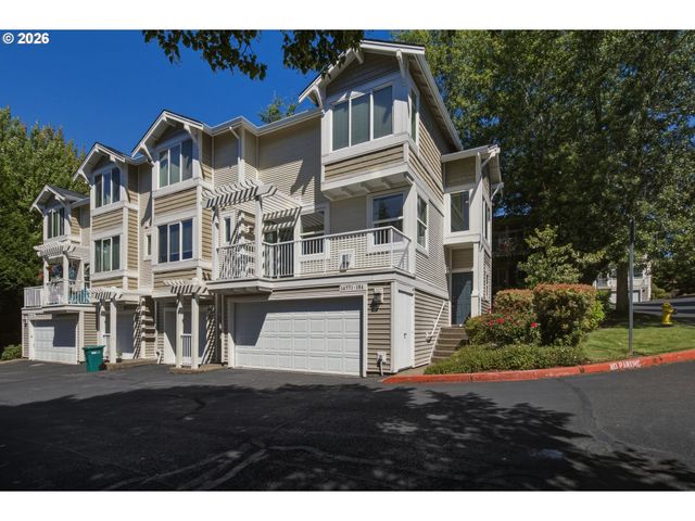 14771 Sw BEARD Rd 104, Beaverton, OR 97007