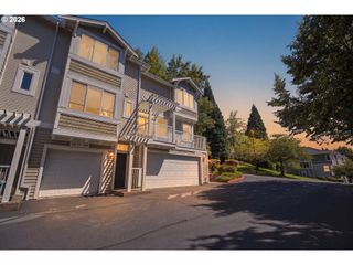 14771 Sw BEARD Rd 104, Beaverton, OR 97007