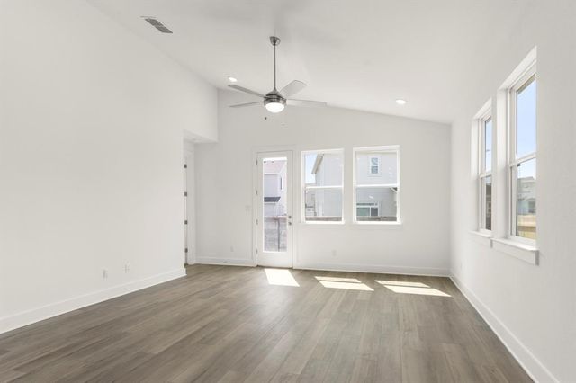 1012 Yaupon Holly DR, Georgetown, TX 78628