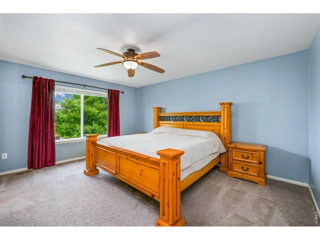 427 Pioneer Ln, Johnstown, CO 80534