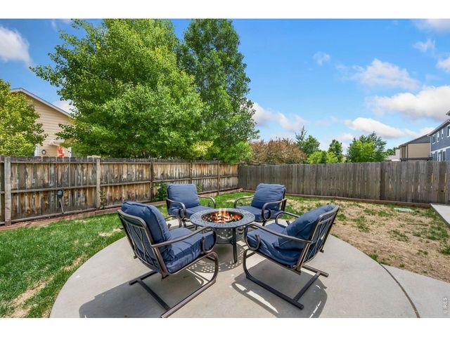 427 Pioneer Ln, Johnstown, CO 80534