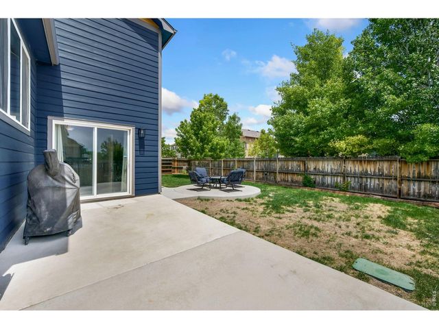 427 Pioneer Ln, Johnstown, CO 80534