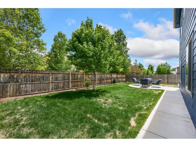427 Pioneer Ln, Johnstown, CO 80534