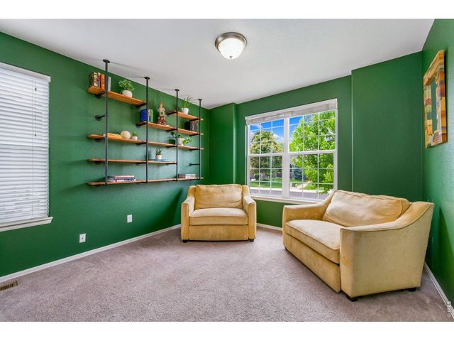 427 Pioneer Ln, Johnstown, CO 80534