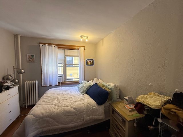 97 Hancock St 5, Cambridge, MA 02139