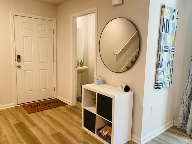 9845 Beulah Rd, Pensacola, FL 32526