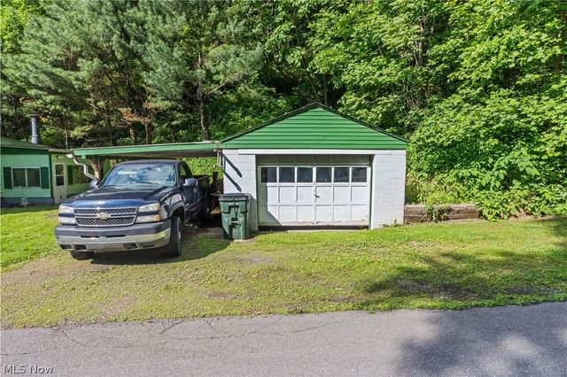 19112 State Route 152, Toronto, OH 43964