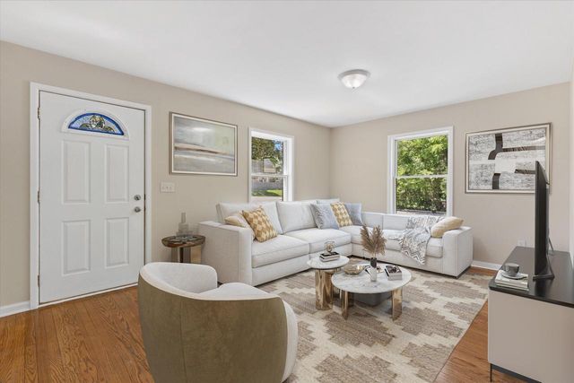 340 Old Green Bay ROAD, Kenosha, WI 53144