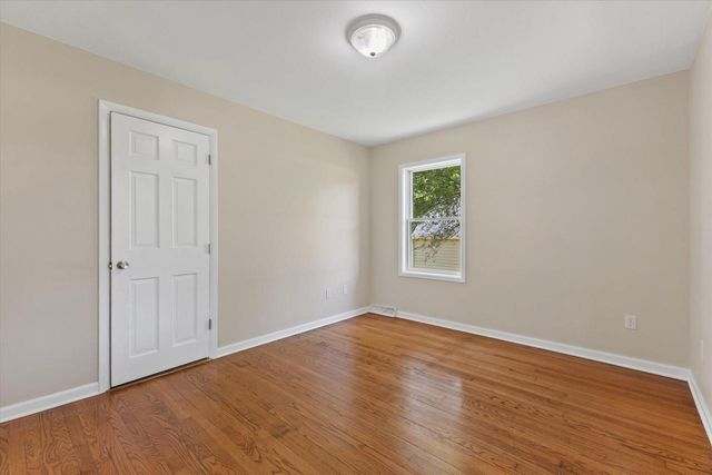 340 Old Green Bay ROAD, Kenosha, WI 53144