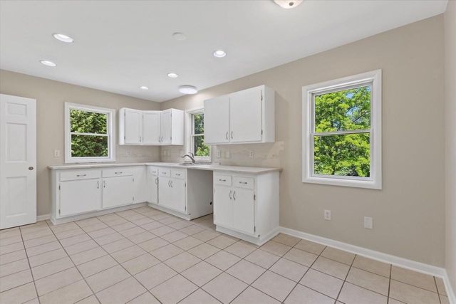 340 Old Green Bay ROAD, Kenosha, WI 53144