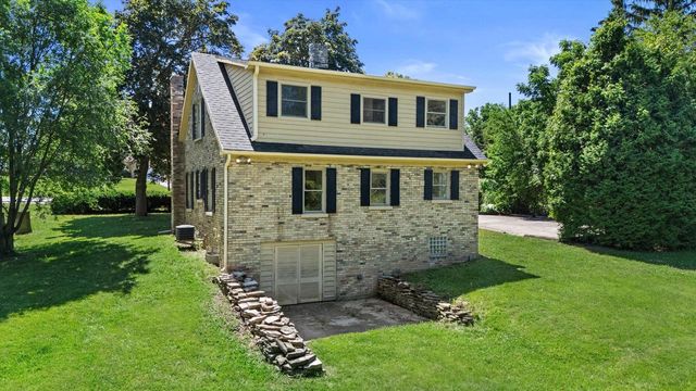 340 Old Green Bay ROAD, Kenosha, WI 53144