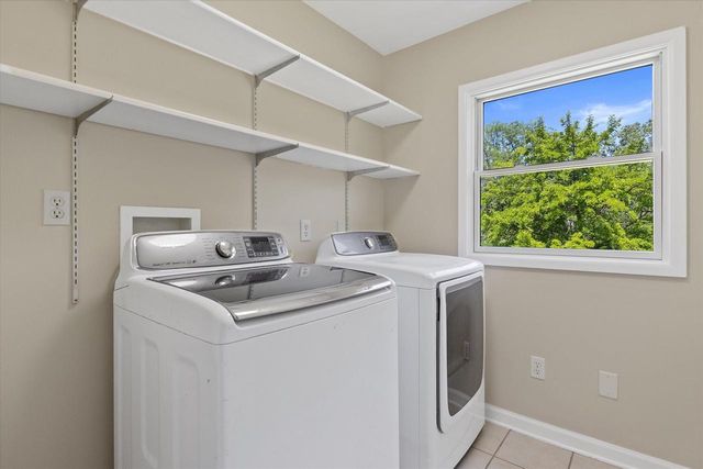 340 Old Green Bay ROAD, Kenosha, WI 53144