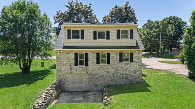340 Old Green Bay ROAD, Kenosha, WI 53144