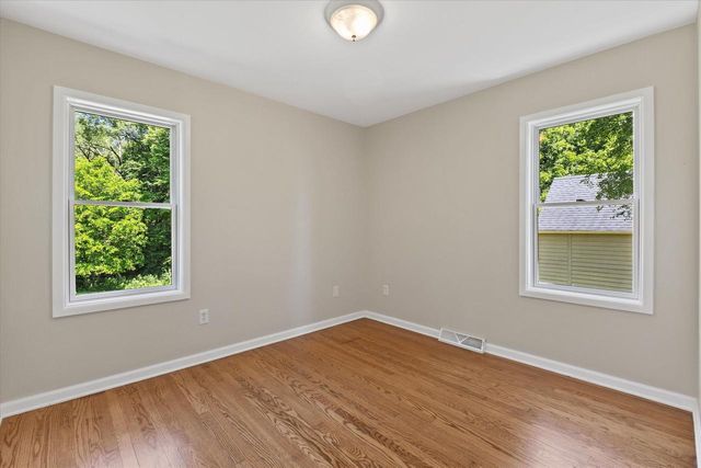 340 Old Green Bay ROAD, Kenosha, WI 53144