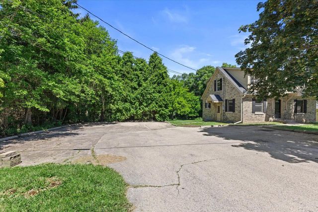 340 Old Green Bay ROAD, Kenosha, WI 53144