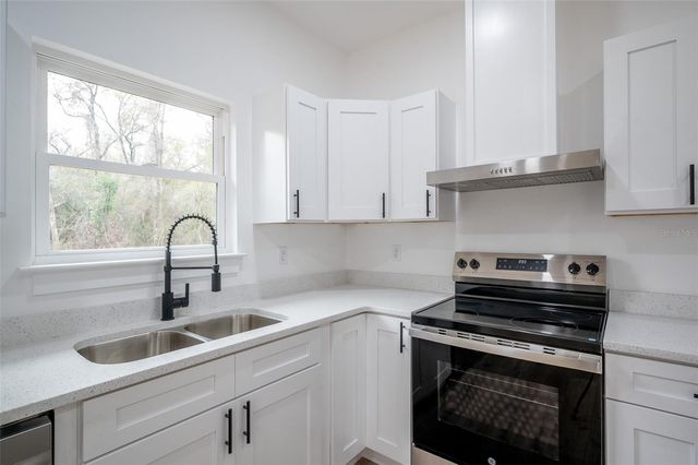 12890 NE 107TH AVENUE, Archer, FL 32618