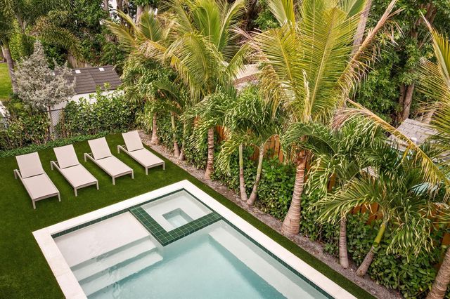 309 Greymon Drive, West Palm Beach, FL 33405