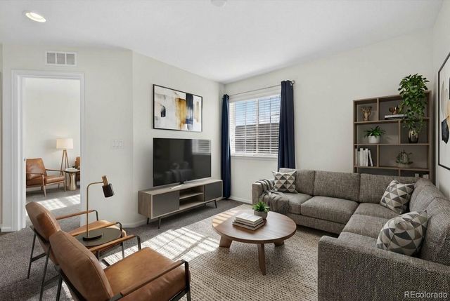 14801 E Poundstone Drive, Aurora, CO 80015