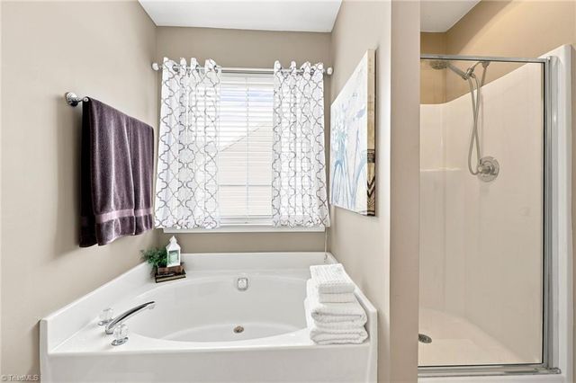 4020 Maid Marion Court, Jamestown, NC 27282