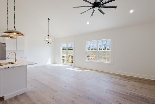 324 Skaggs Boulevard, Nicholasville, KY 40356