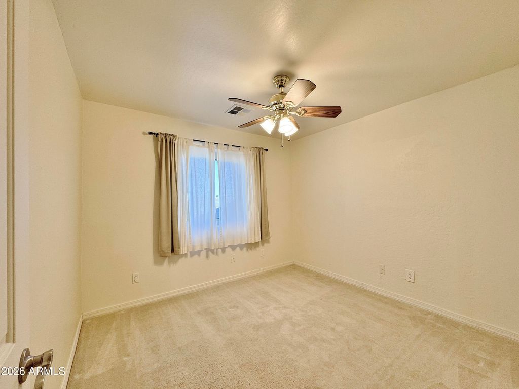 Image 28 of property listing at 15774 S SAXON Road, Arizona City, AZ 85123