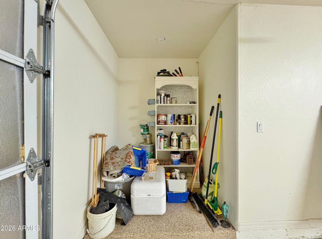 Image 41 of property listing at 15774 S SAXON Road, Arizona City, AZ 85123