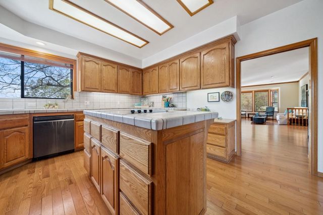 13090 Trent Way, Jackson, CA 95642