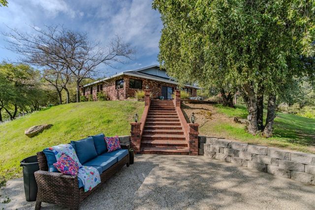 13090 Trent Way, Jackson, CA 95642