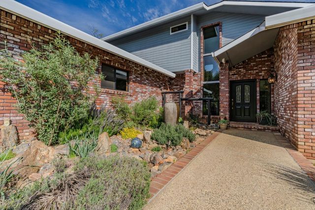 13090 Trent Way, Jackson, CA 95642