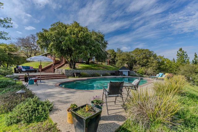 13090 Trent Way, Jackson, CA 95642