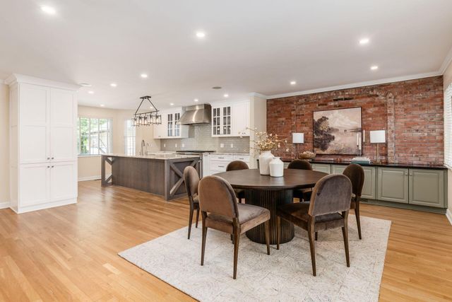3719 Olentangy Boulevard, Columbus, OH 43214