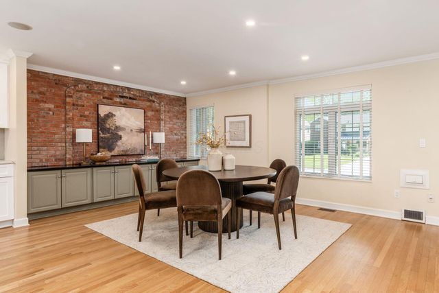 3719 Olentangy Boulevard, Columbus, OH 43214