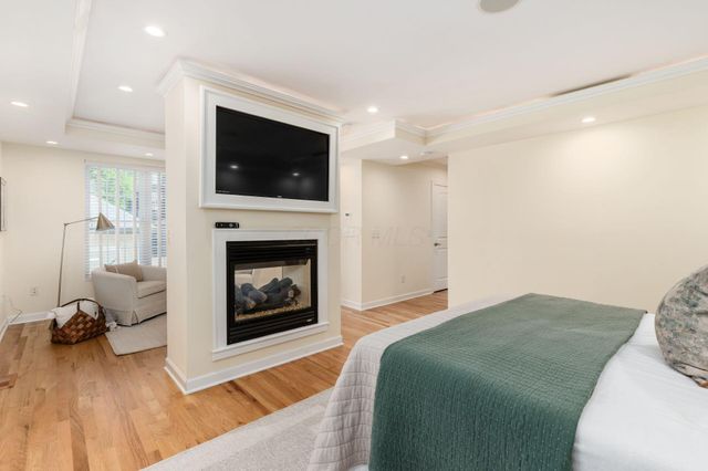 3719 Olentangy Boulevard, Columbus, OH 43214