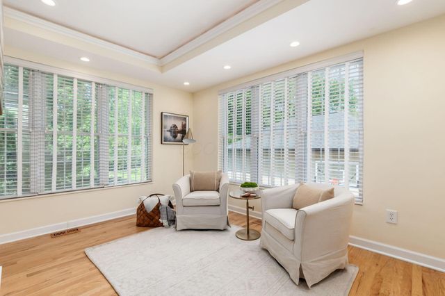 3719 Olentangy Boulevard, Columbus, OH 43214