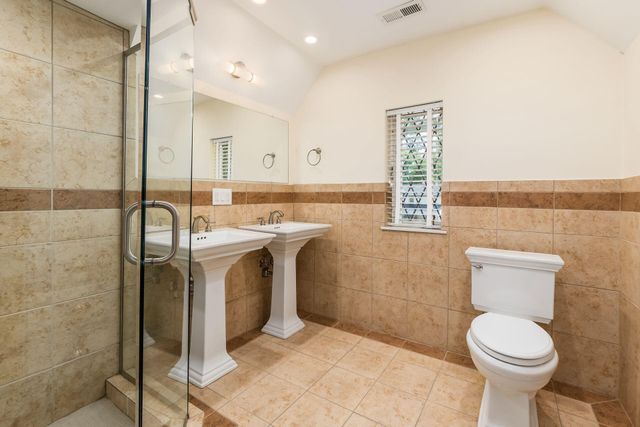 3719 Olentangy Boulevard, Columbus, OH 43214