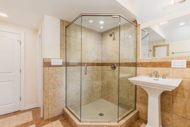 3719 Olentangy Boulevard, Columbus, OH 43214